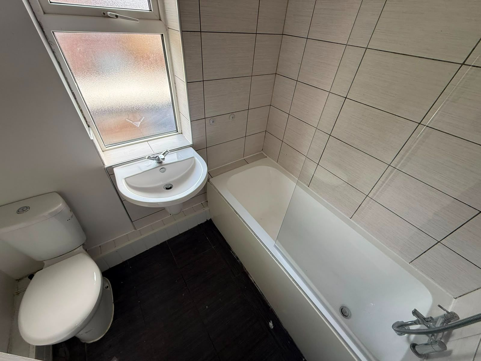 2 bed semi-detached house to rent in Wordsworth Road, Middlesbrough 7
