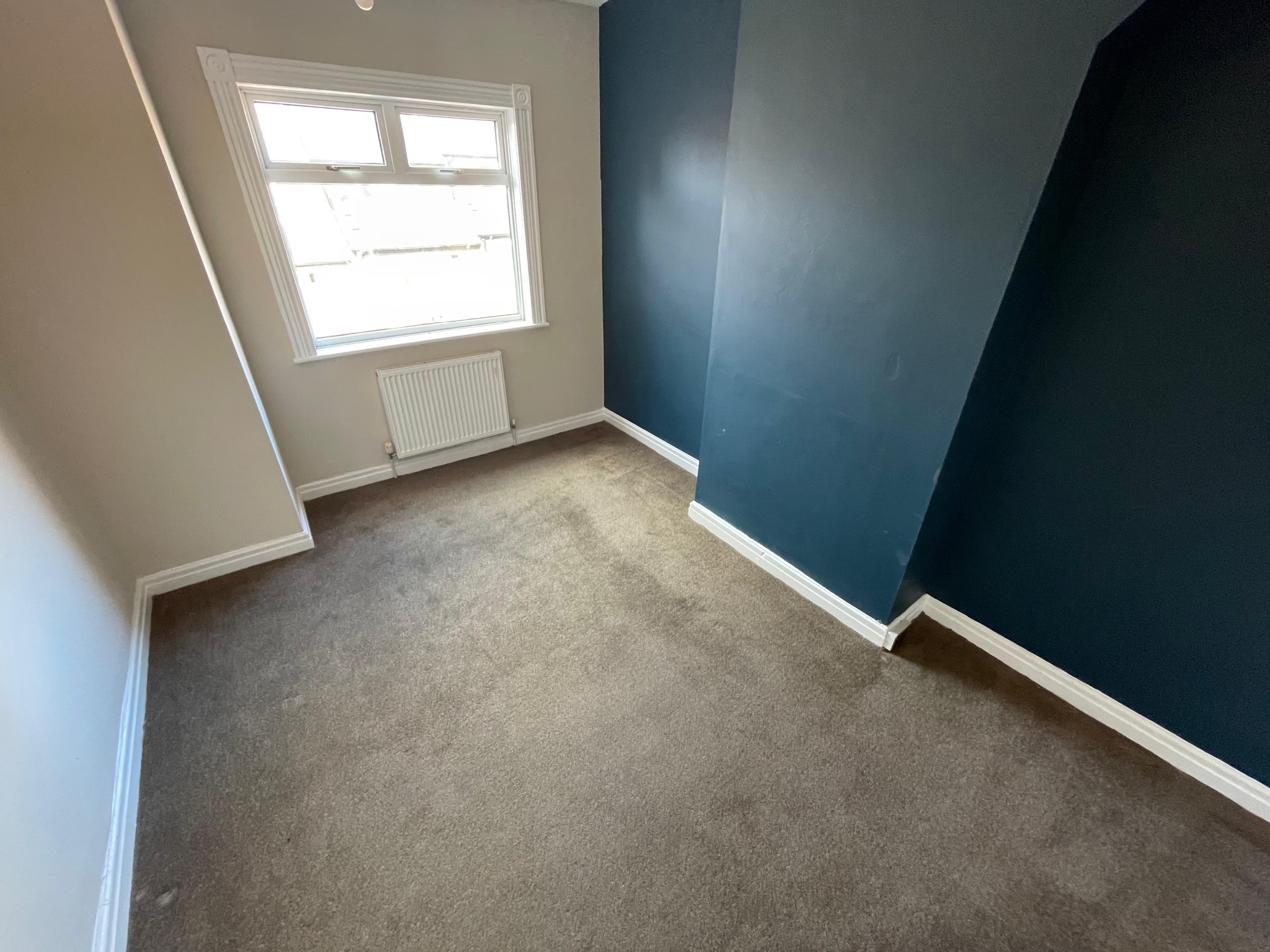 3 bed terraced house to rent in Fairholm Road, Newcastle 4