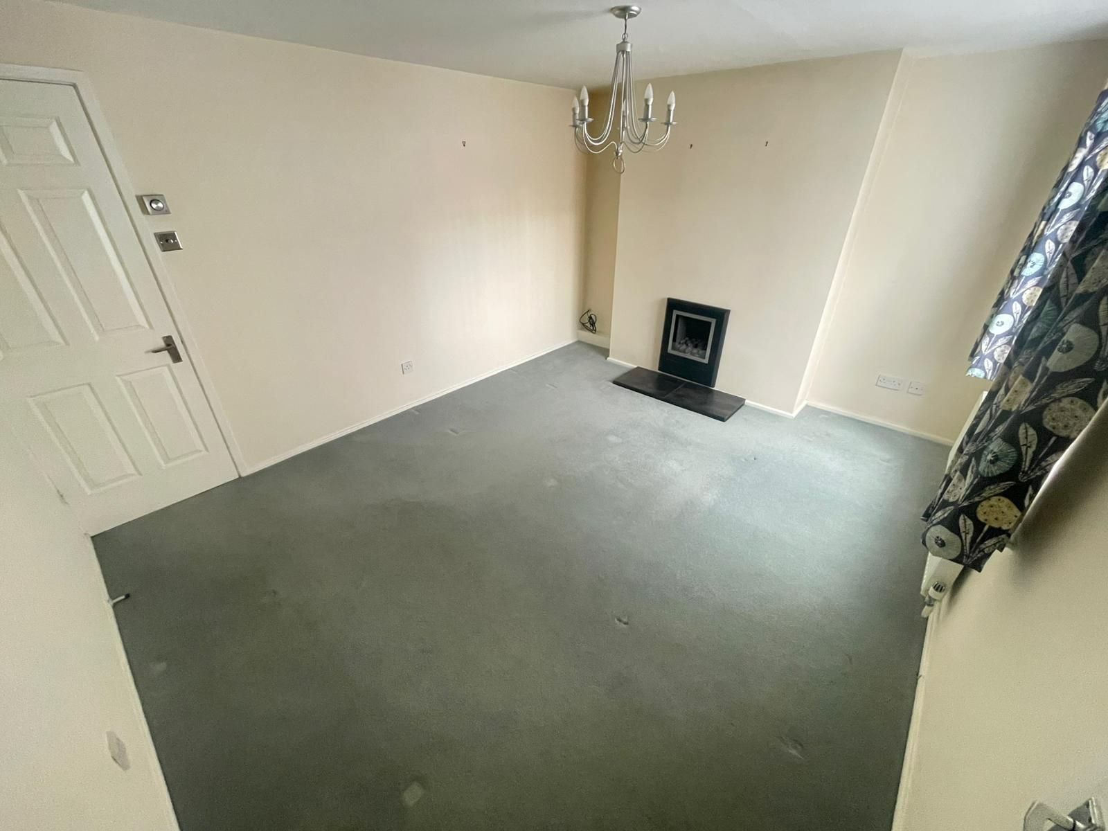 3 bed semi-detached house to rent in Dominies Close, Rowlands Gill 1