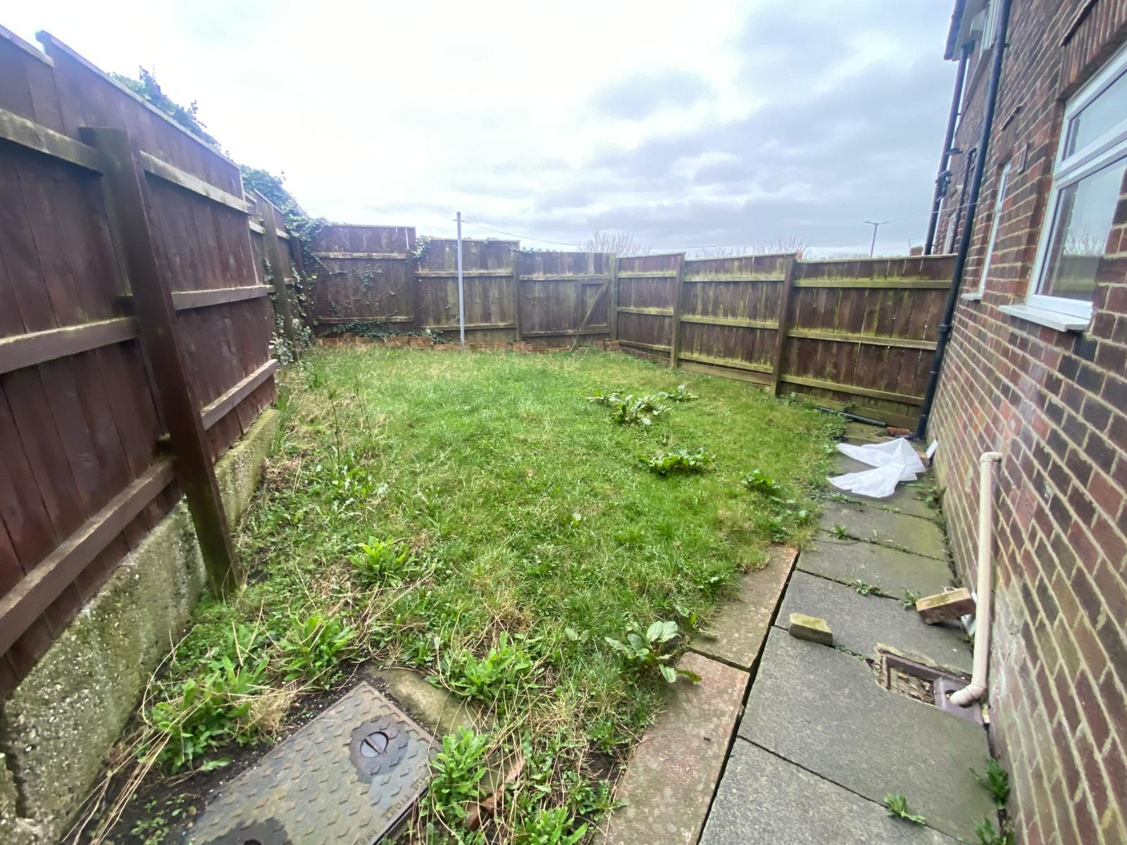 3 bed semi-detached house to rent in Plains Road, Sunderland 7