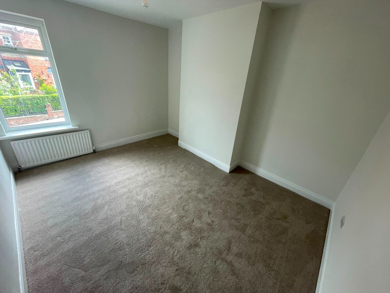 3 bed terraced house to rent in North Thorn, Shield Row, Stanley  - Property Image 6