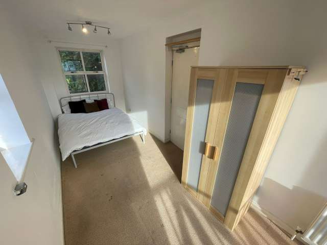 5 bed house share to rent in Trinity Courtyard, Newcastle upon Tyne 1