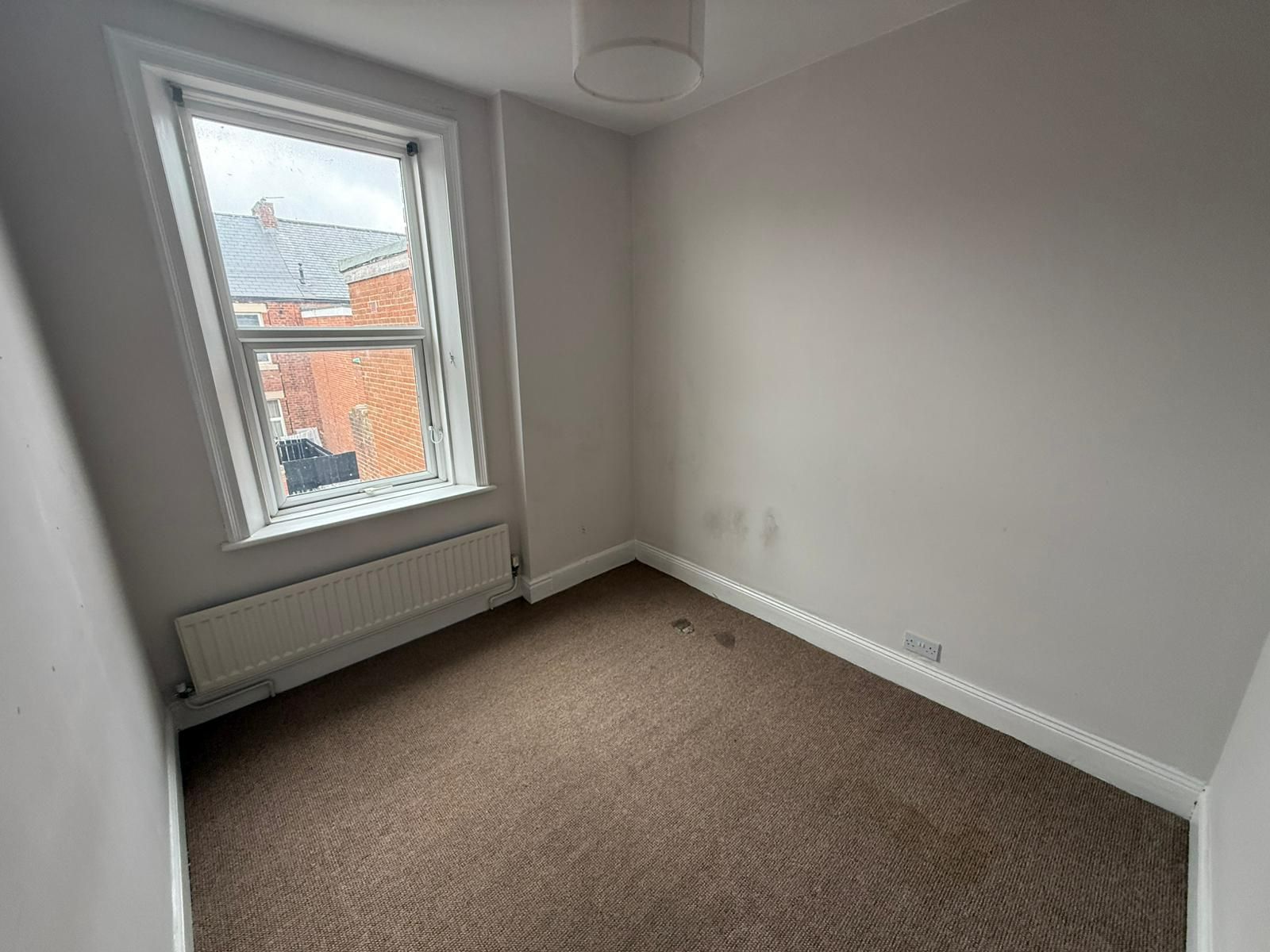 3 bed flat to rent in Croydon Road, Newcastle upon Tyne 4