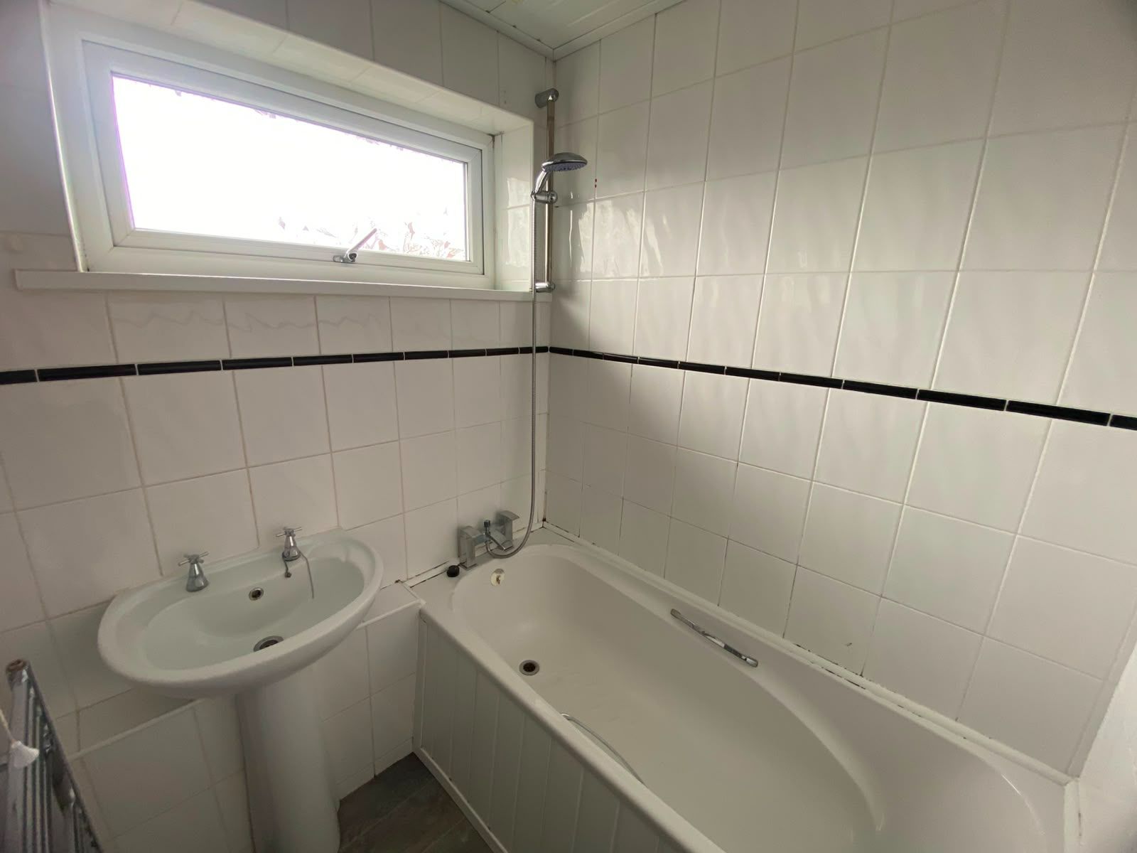 3 bed terraced house to rent in Woody Close, Consett 6