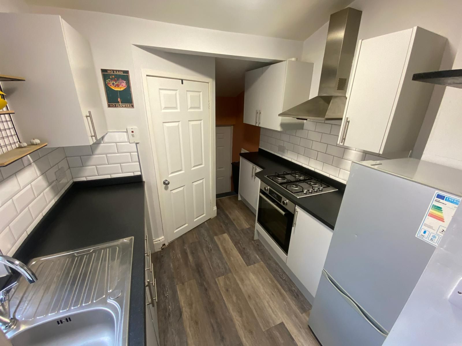 3 bed flat to rent in Addycombe Terrace, Newcastle upon Tyne  - Property Image 3