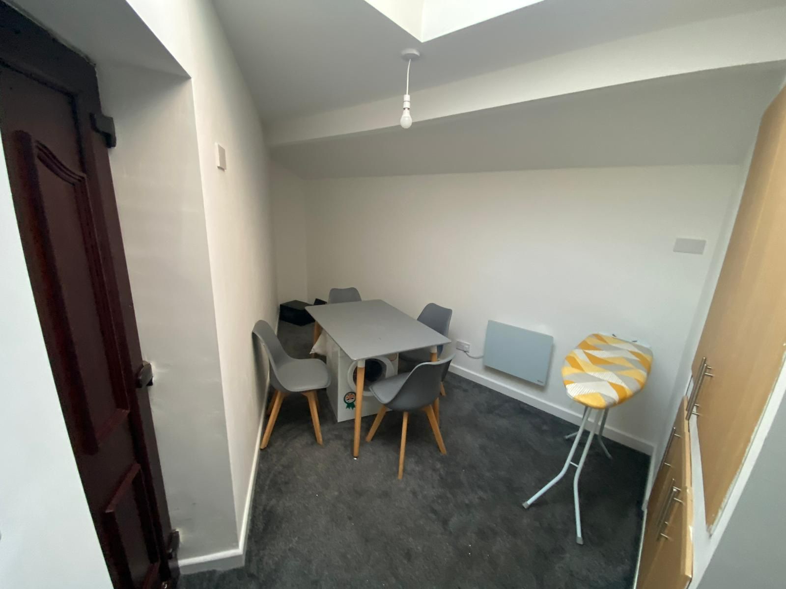 5 bed house share to rent in Grove Road, Middlesbrough  - Property Image 4