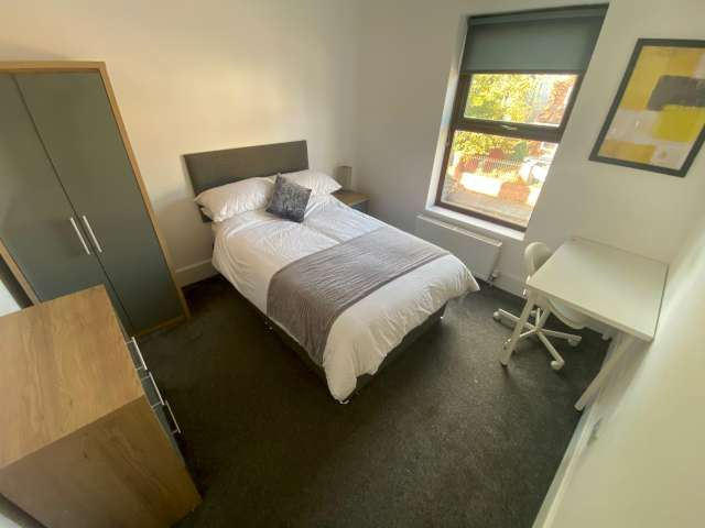 5 bed house share to rent in Grove Road, Middlesbrough  - Property Image 3