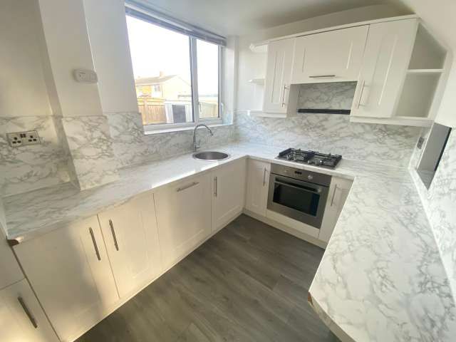 3 bed terraced house to rent in Longfellow Walk, Hartlepool 1