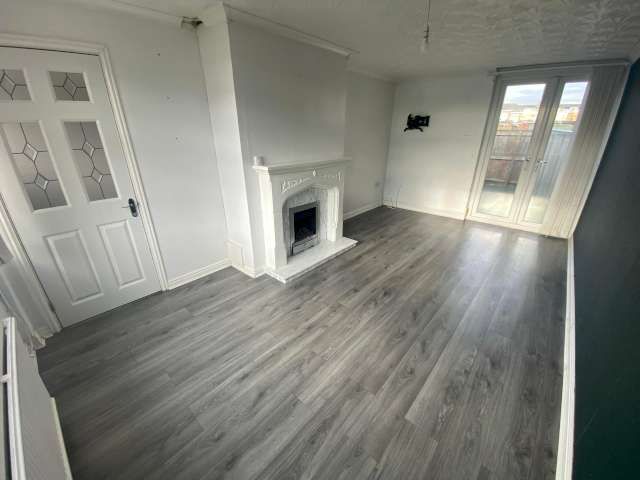 3 bed terraced house to rent in Longfellow Walk, Hartlepool 3
