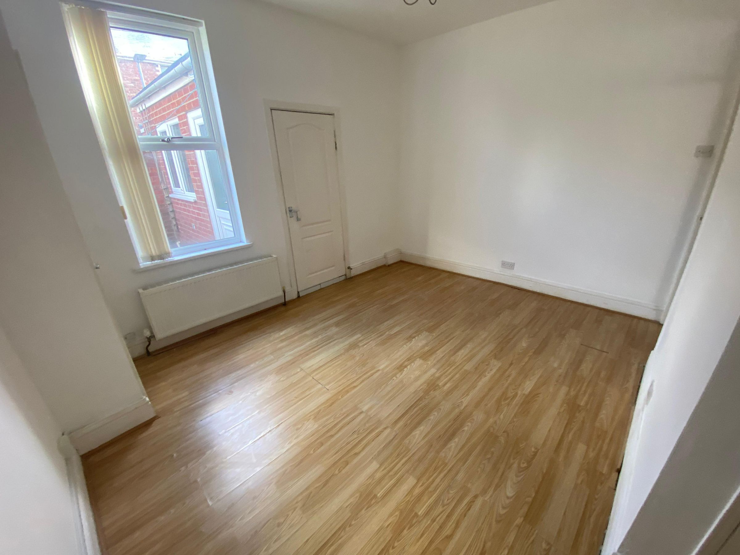 2 bed terraced house to rent in Fowler Gardens, Gateshead  - Property Image 3
