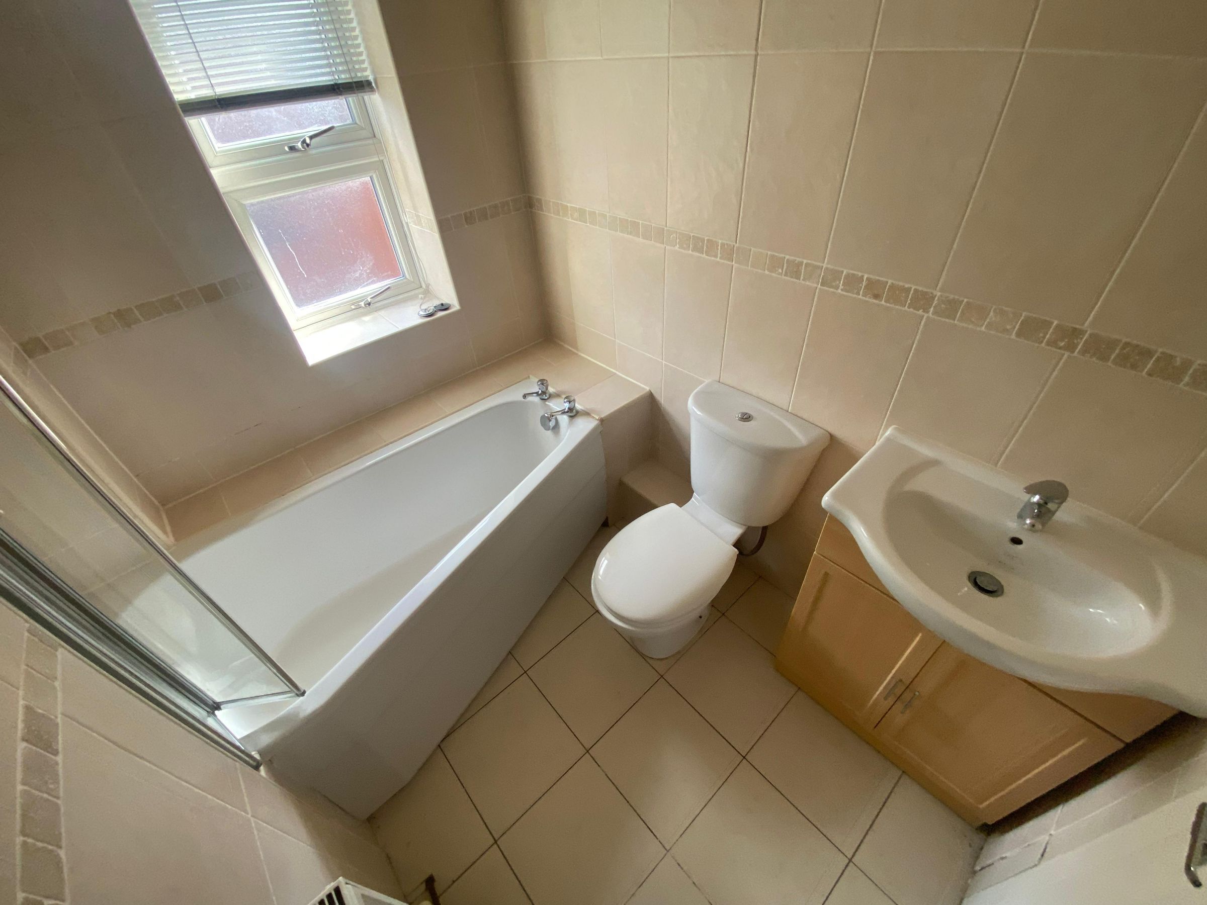 2 bed terraced house to rent in Fowler Gardens, Gateshead 6