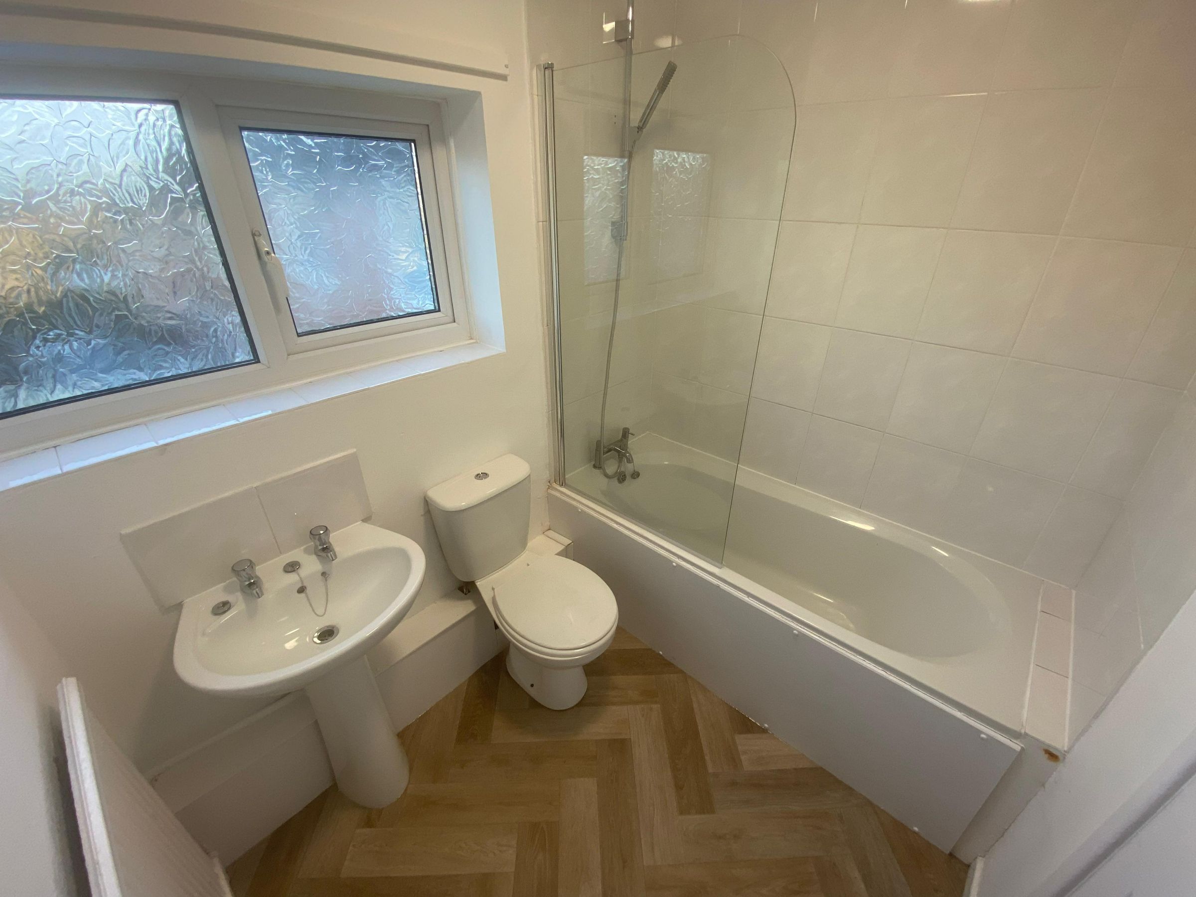 3 bed semi-detached house to rent in Surtees Avenue, Durham  - Property Image 4