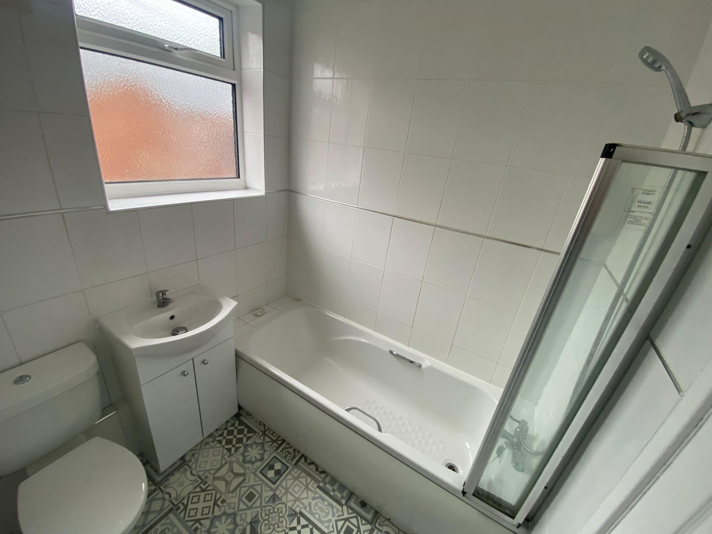 3 bed terraced house to rent in Brewer Street, Bishop Auckland 8