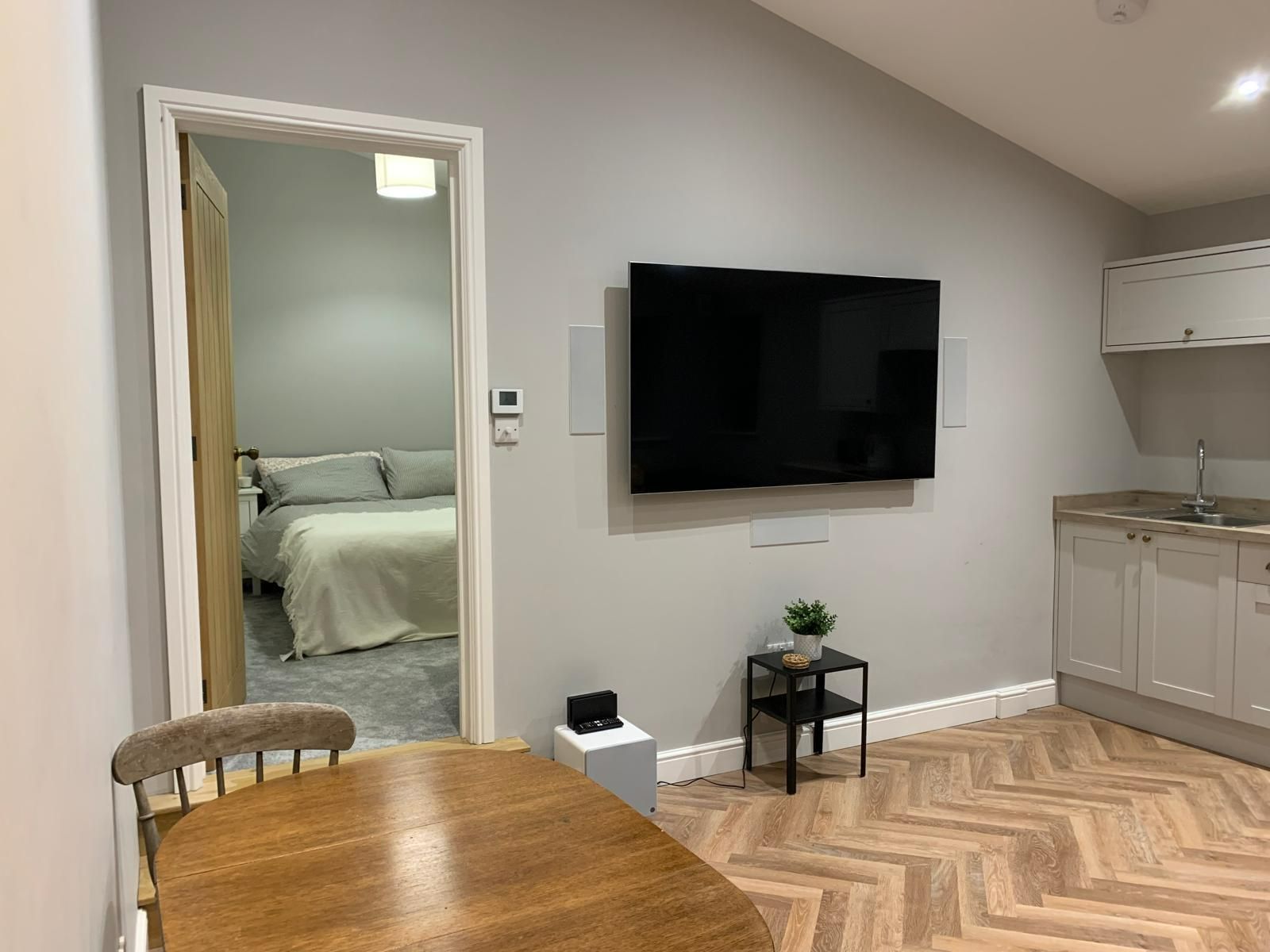 1 bed studio flat to rent in Kingscourt Lane, Stroud 3