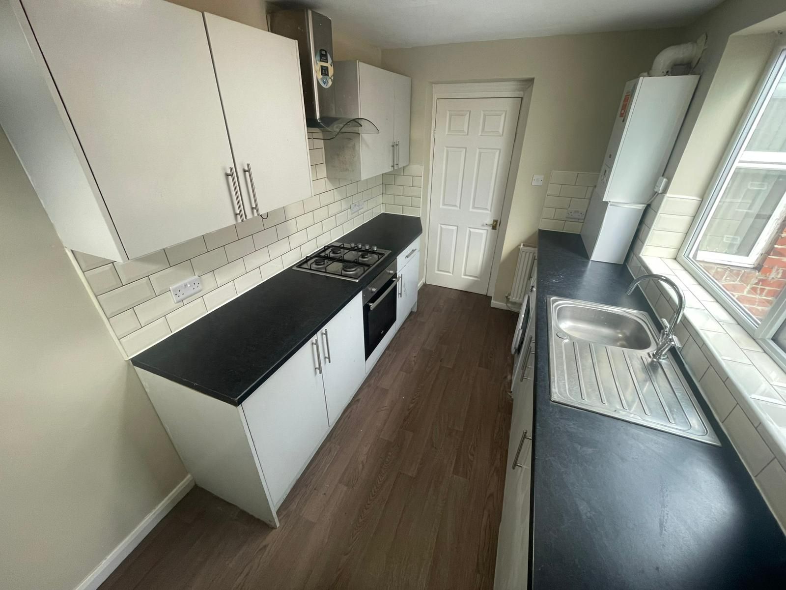 3 bed flat to rent in Strathmore Crescent, Newcastle upon Tyne  - Property Image 2