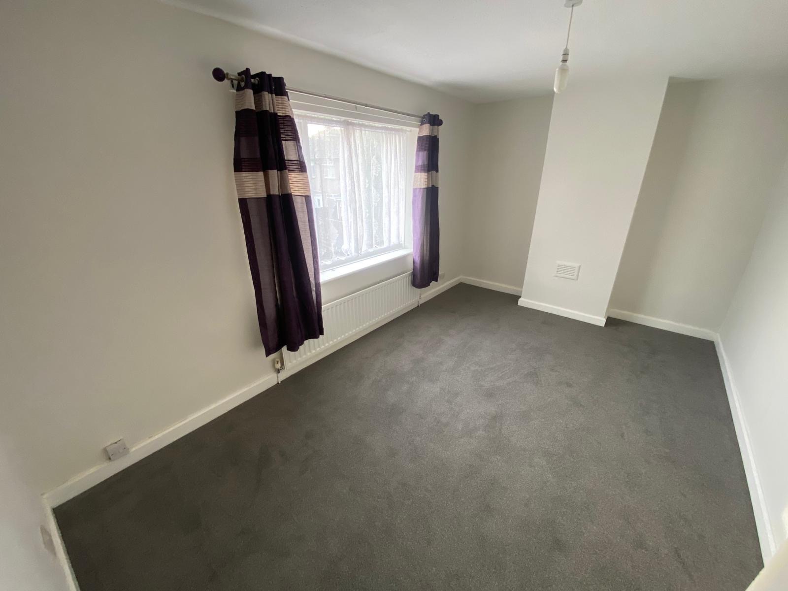 3 bed terraced house to rent in Sadberge Road, Stockton-on-Tees  - Property Image 5