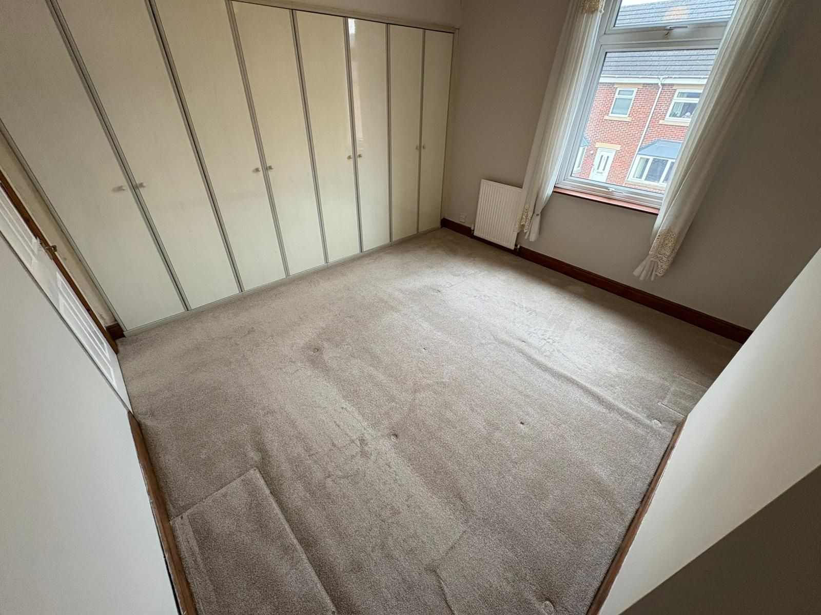 2 bed terraced house to rent in Seymour Street, Bishop Auckland 4