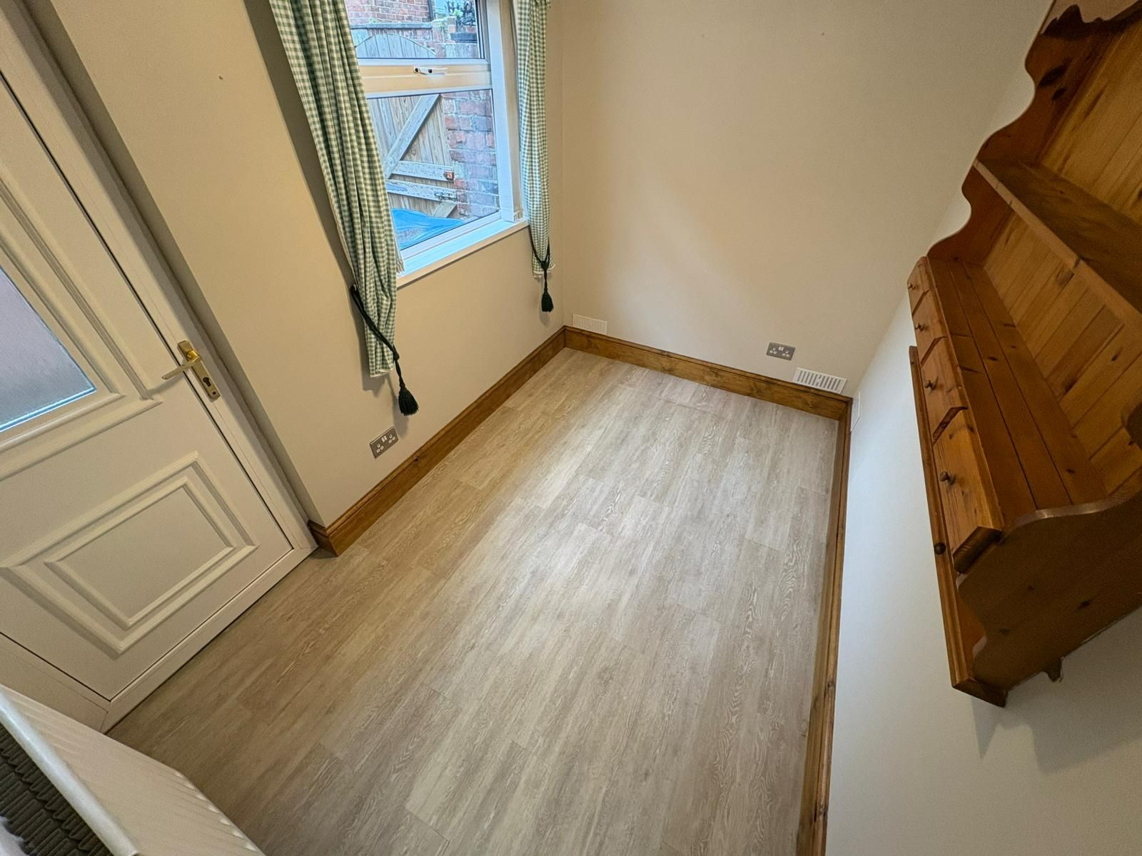 2 bed terraced house to rent in Seymour Street, Bishop Auckland  - Property Image 4