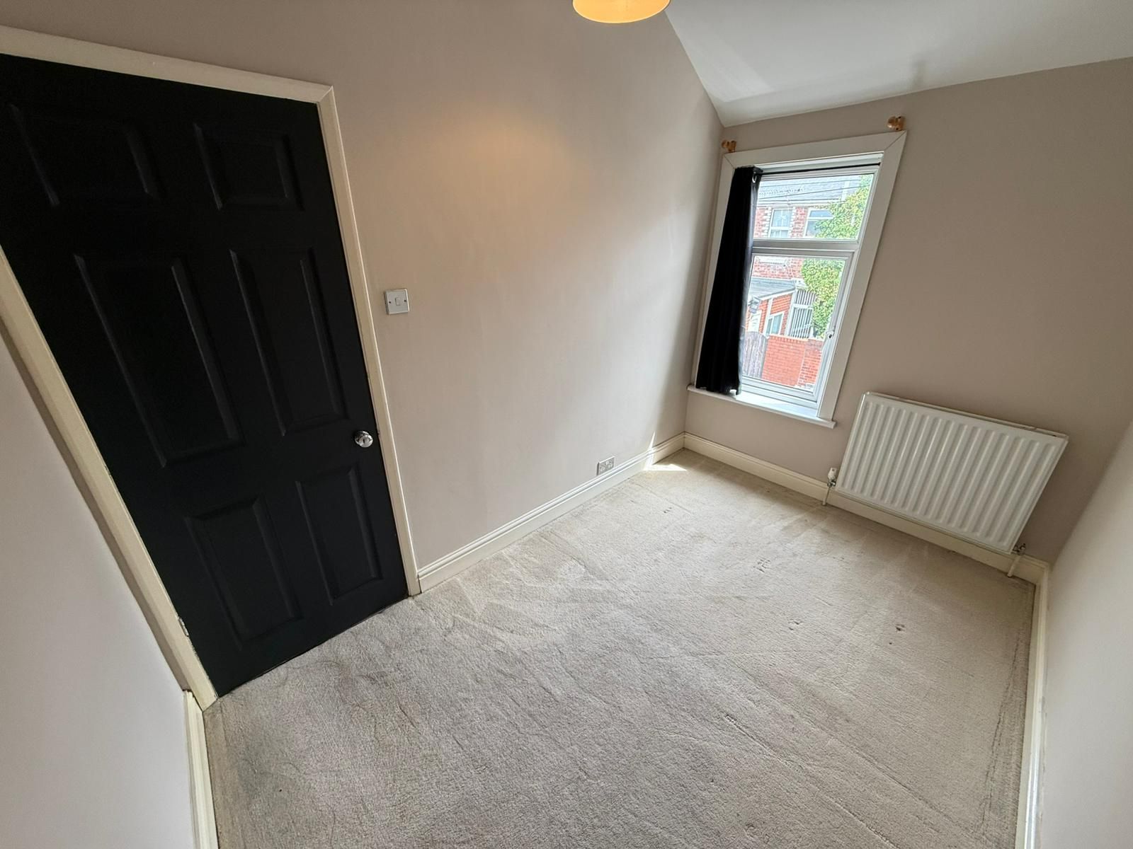 2 bed terraced house to rent in Fowler Gardens, Gateshead 6