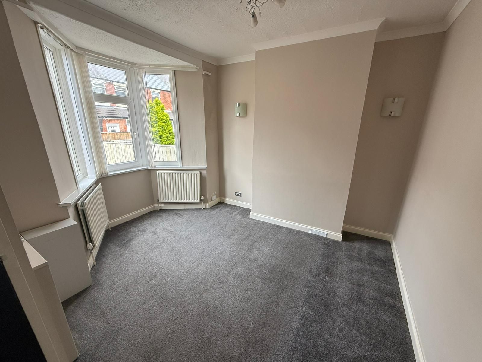 2 bed terraced house to rent in Fowler Gardens, Gateshead  - Property Image 3