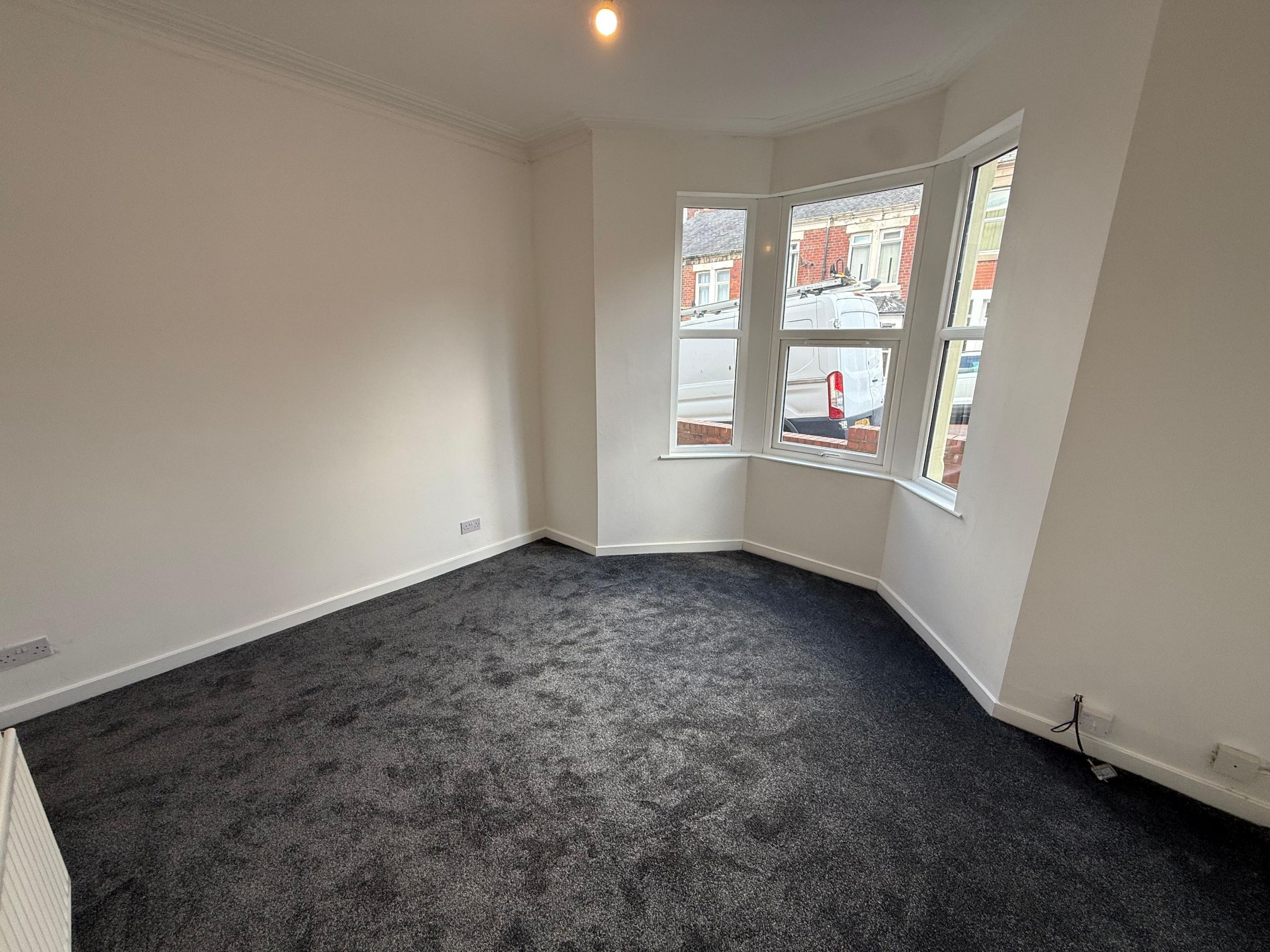2 bed flat to rent in Faraday Grove, Gateshead  - Property Image 6