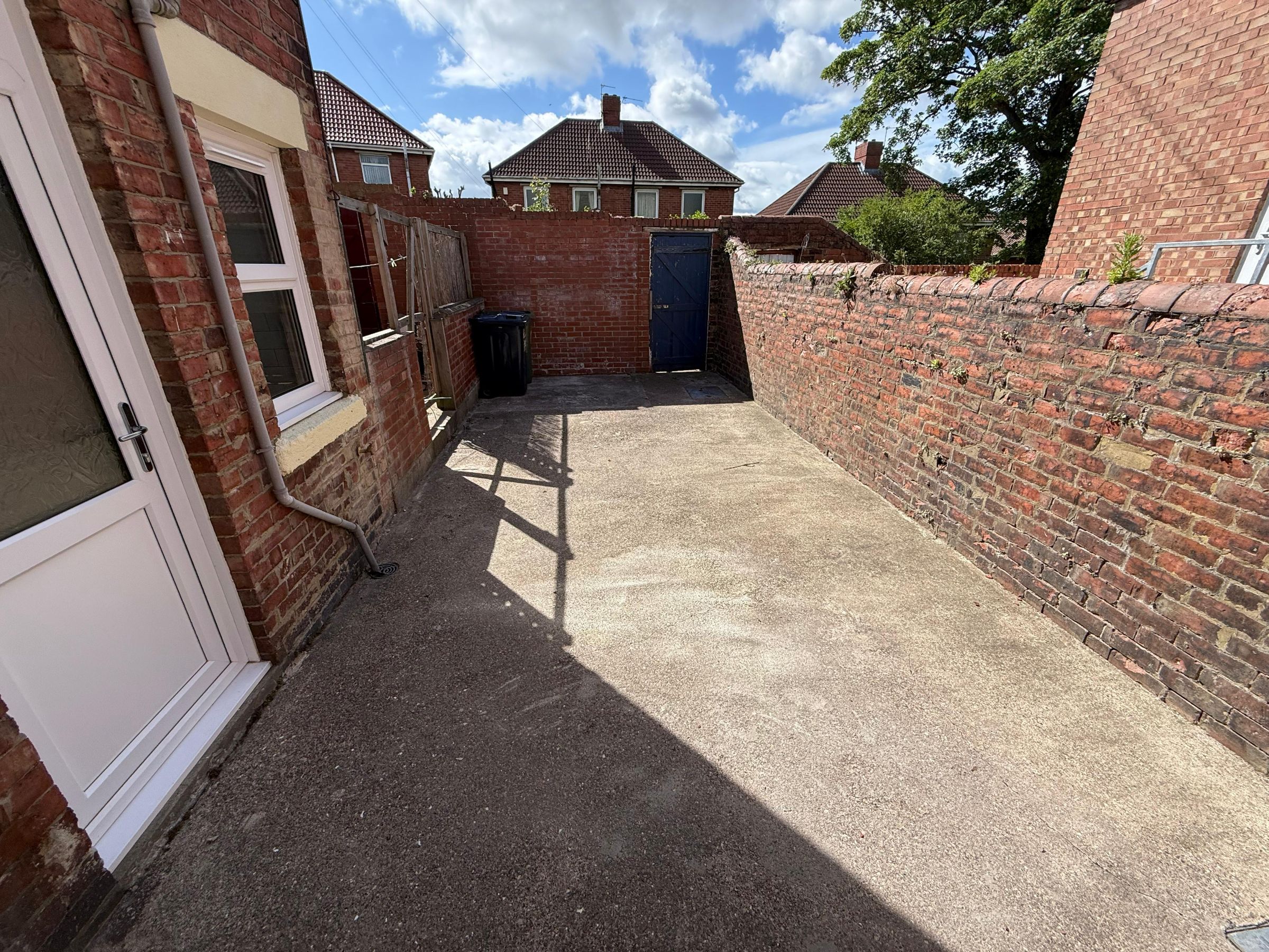 2 bed flat to rent in Faraday Grove, Gateshead  - Property Image 9