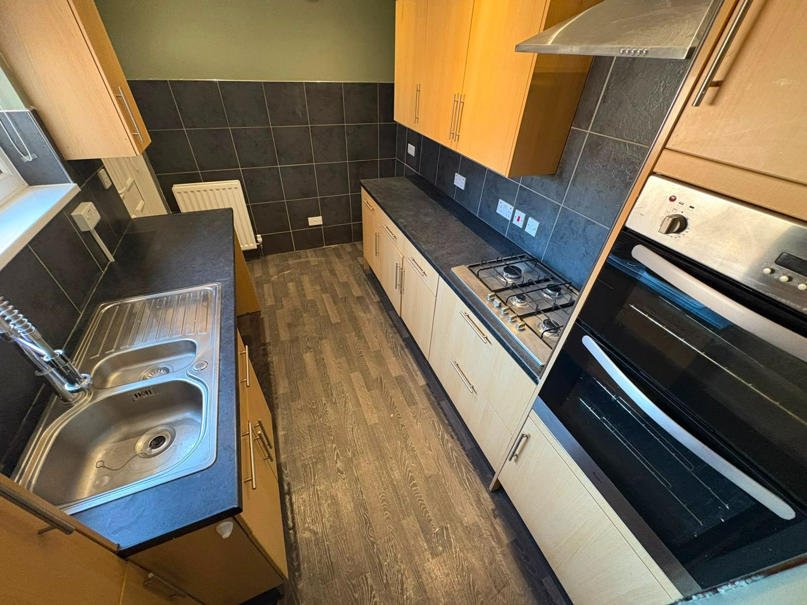 2 bed terraced house to rent in Helena Terrace, Bishop Auckland 3
