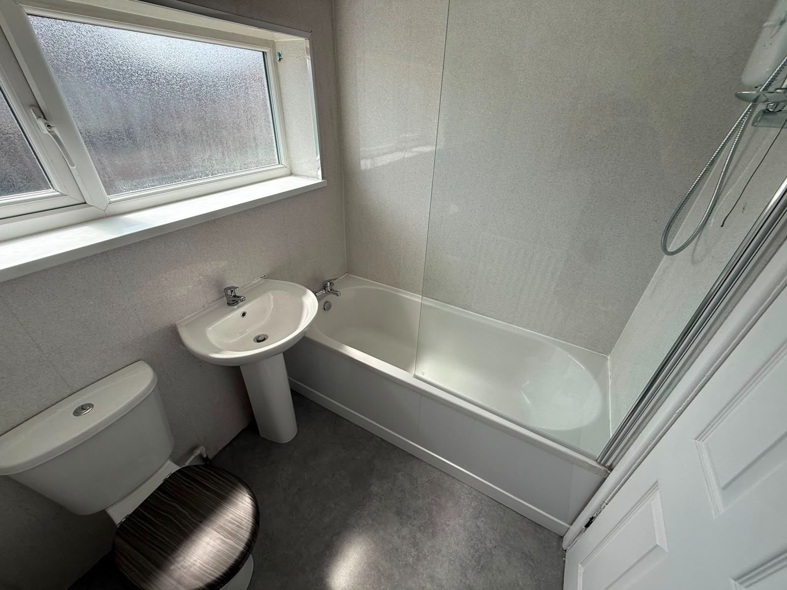 2 bed semi-detached house to rent in Richmond Court, Middlesbrough 7