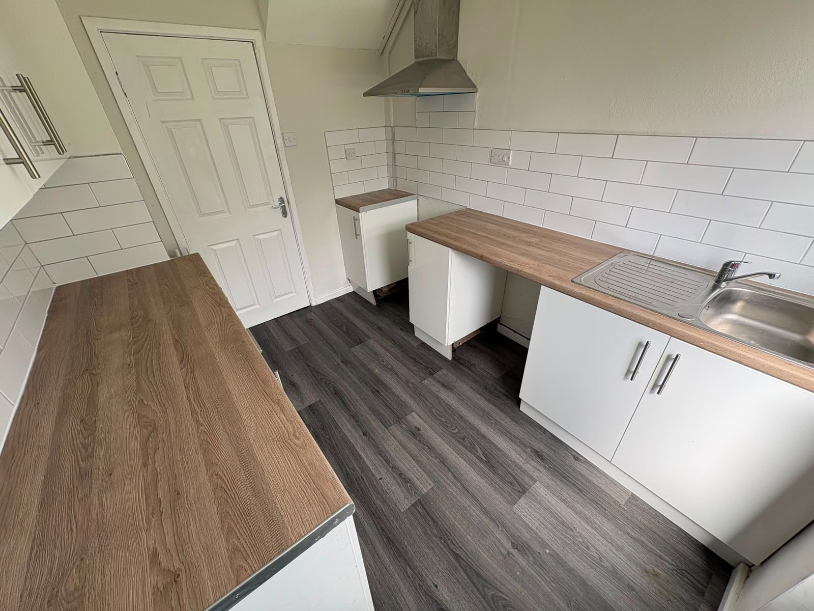 2 bed semi-detached house to rent in Richmond Court, Middlesbrough 4