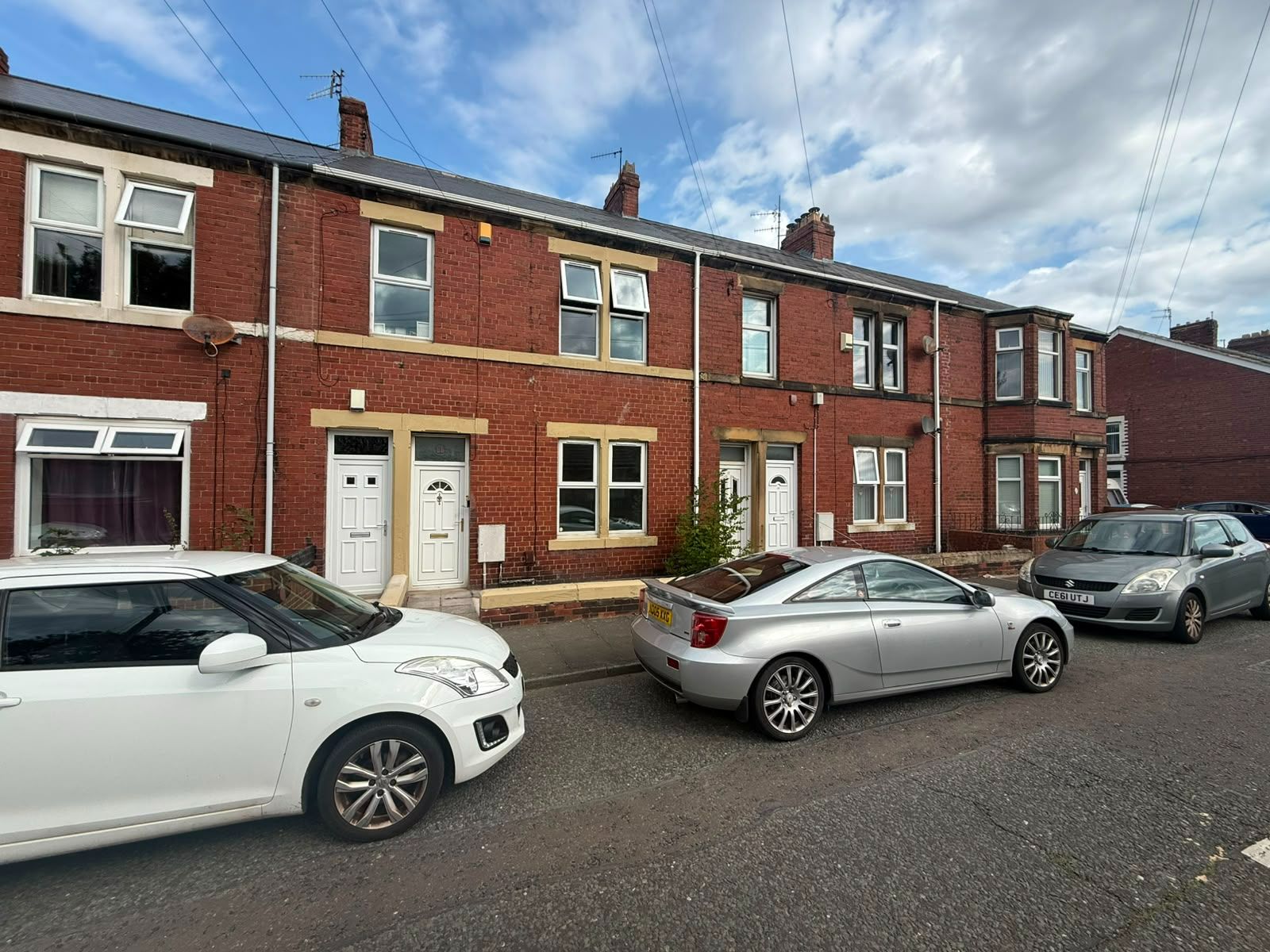 2 bed flat to rent in Gosforth Terrace, Gateshead  - Property Image 1