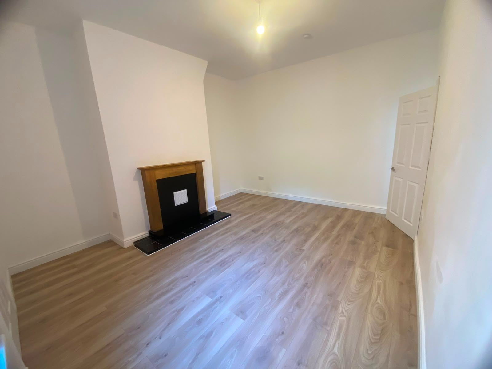 2 bed flat to rent in Gosforth Terrace, Gateshead 2