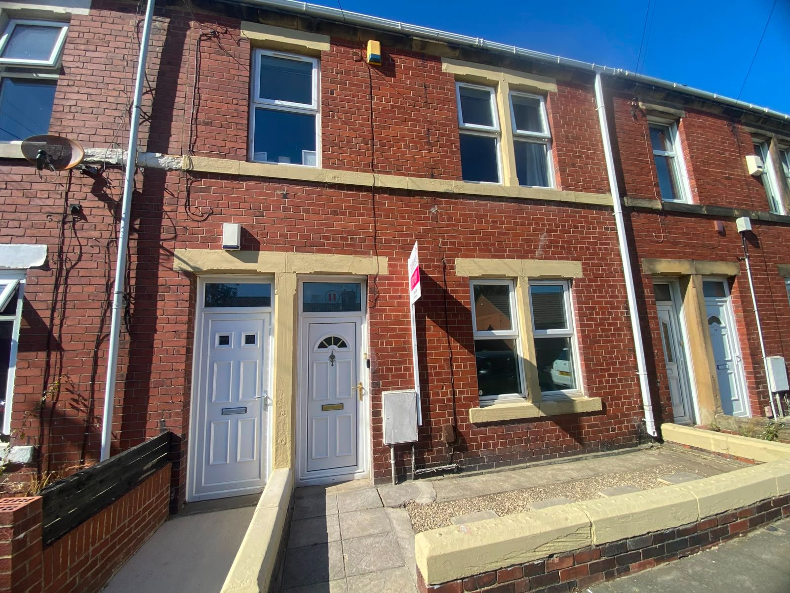 2 bed flat to rent in Gosforth Terrace, Gateshead, NE10