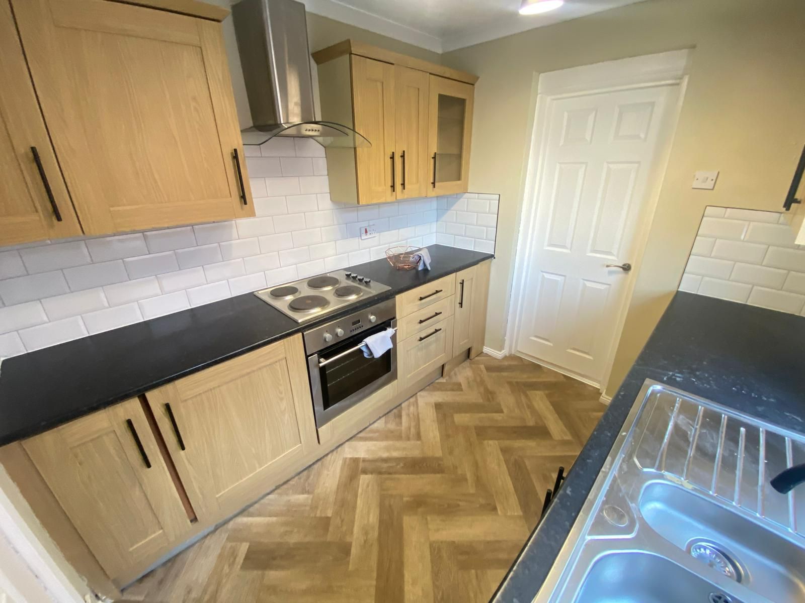 2 bed end of terrace house for sale in Albert Street North, Durham  - Property Image 4