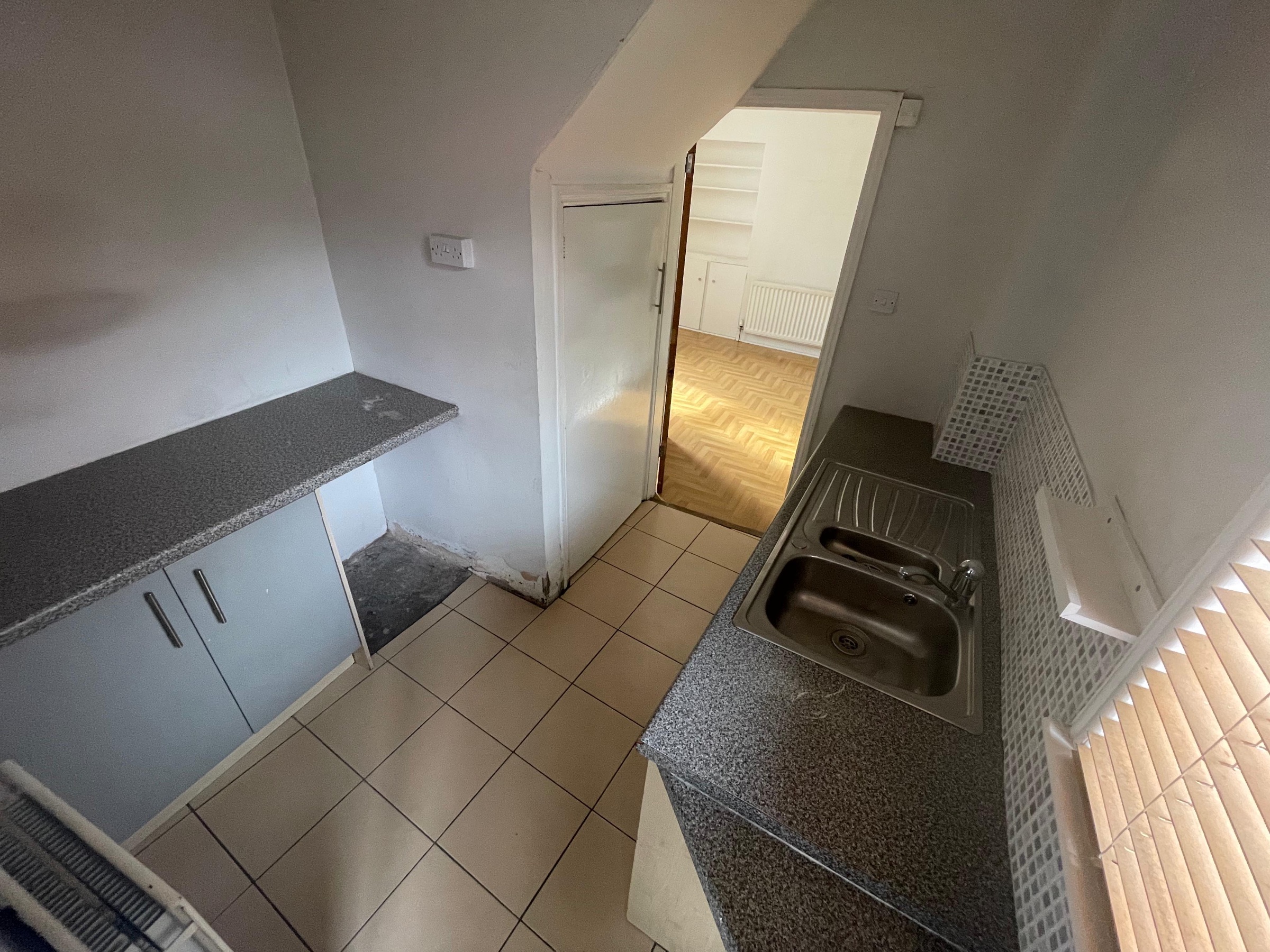 3 bed terraced house for sale in Hulne Terrace, Newcastle upon Tyne  - Property Image 5
