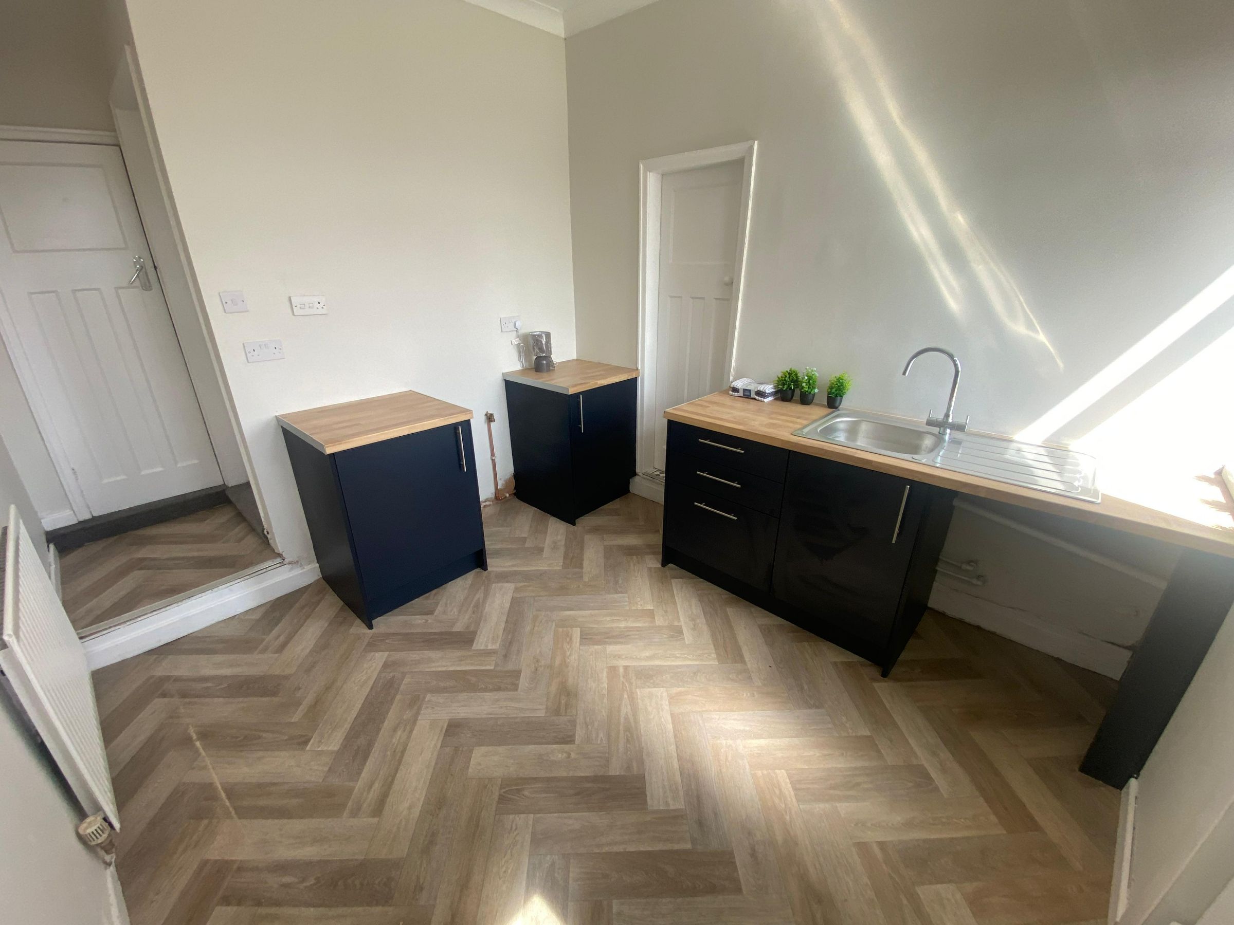 3 bed terraced house for sale in South Terrace, Middlesbrough 2