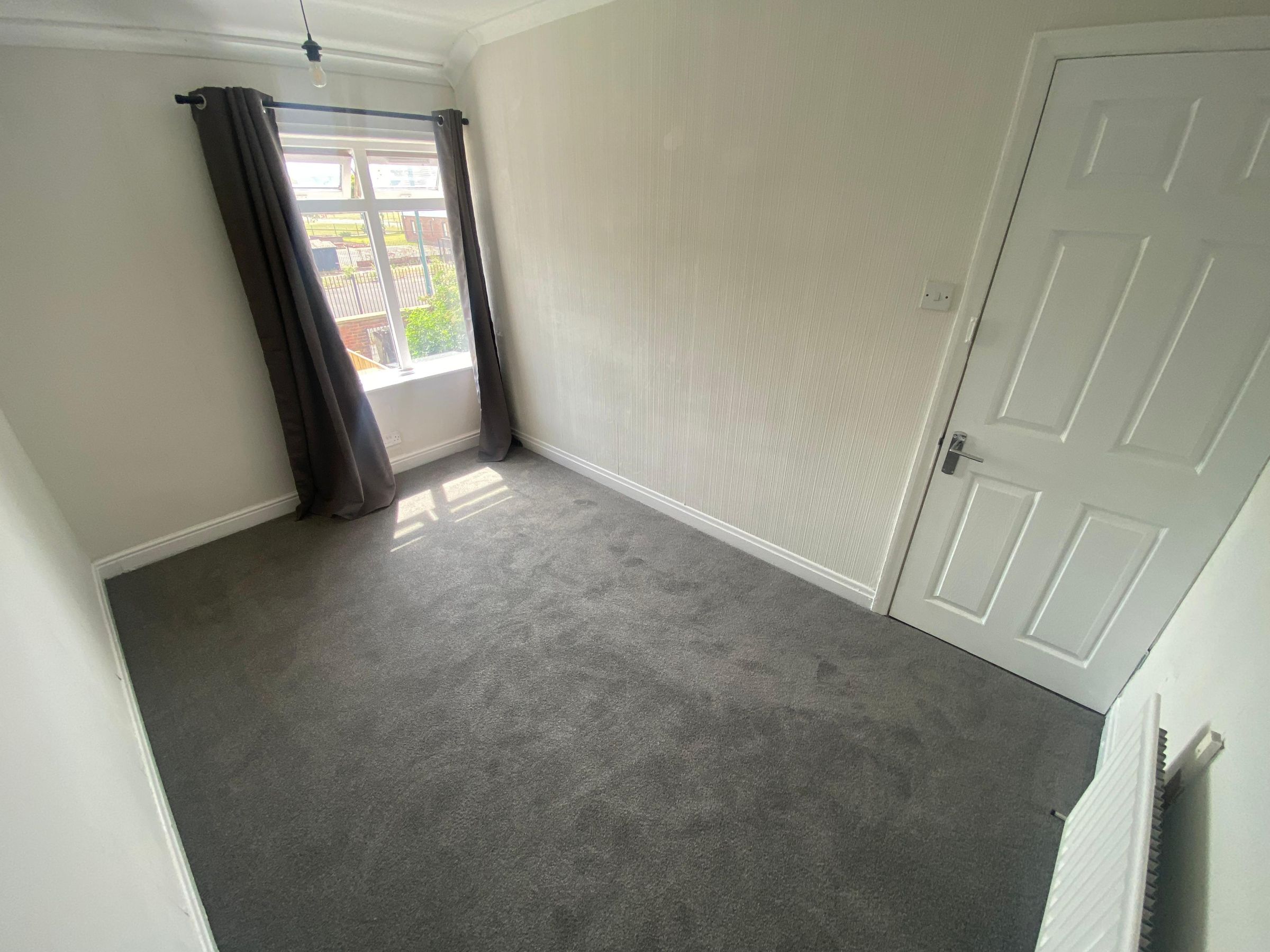 3 bed terraced house for sale in South Terrace, Middlesbrough  - Property Image 5