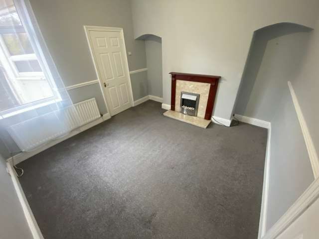 2 bed ground floor flat for sale in Patterdale Terrace, Gateshead 3