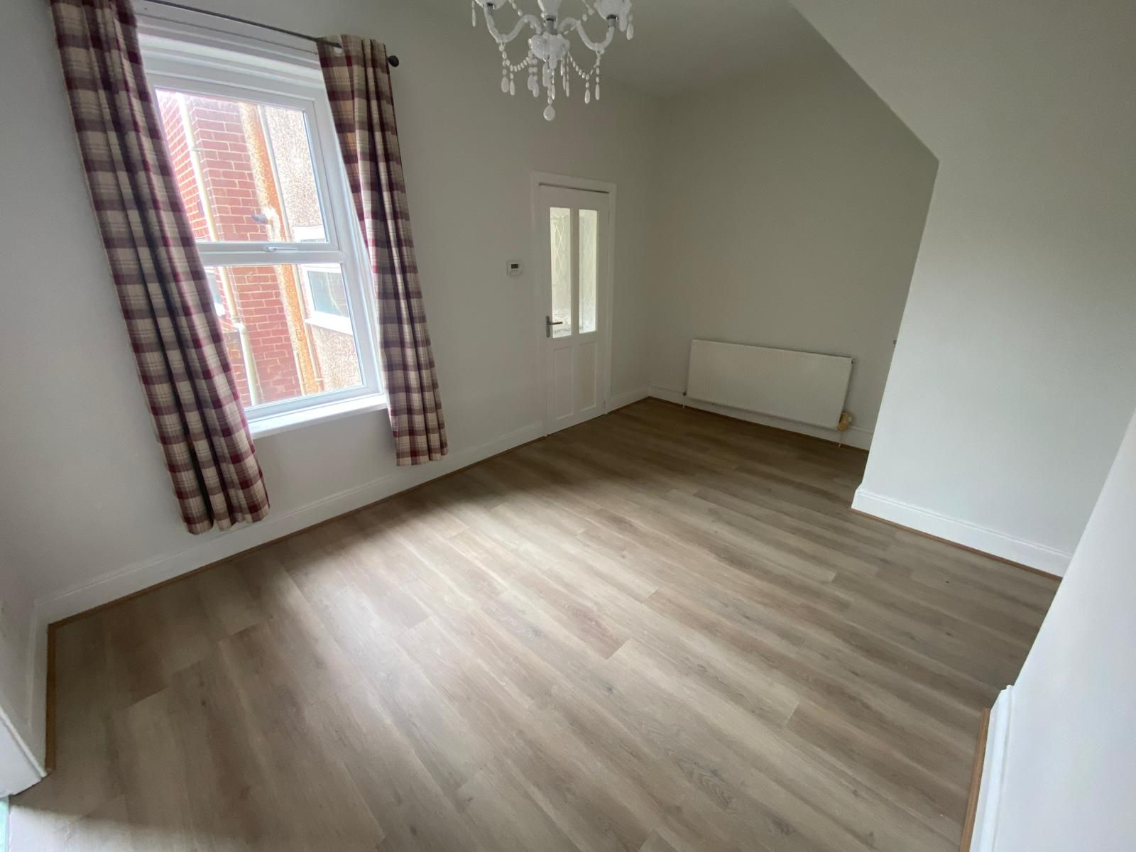 2 bed ground floor flat for sale in Hyde Park Street, Gateshead  - Property Image 2