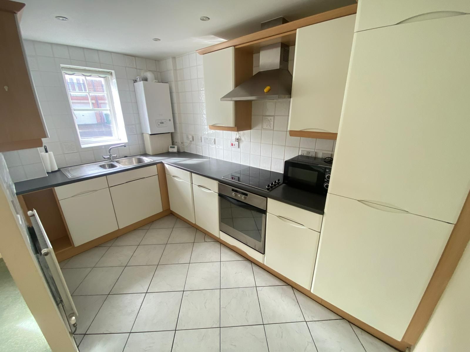 2 bed flat for sale in Foster Drive, Gateshead 2