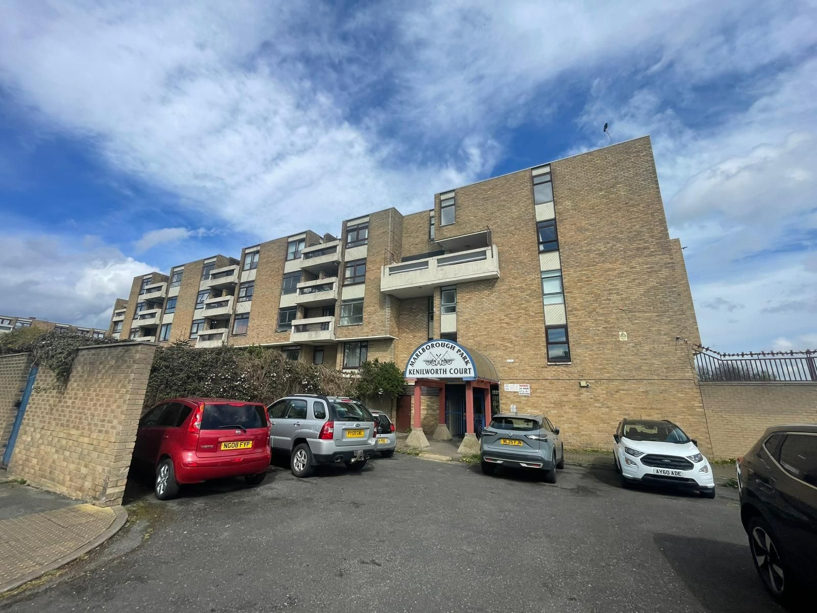 1 bed flat for sale in Kenilworth Court, Washington - Property Image 1