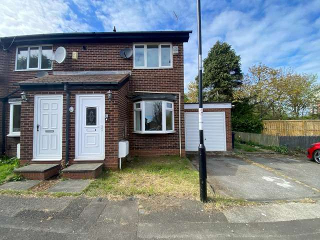 2 bed end of terrace house for sale in Finchale Close, Sunderland  - Property Image 1