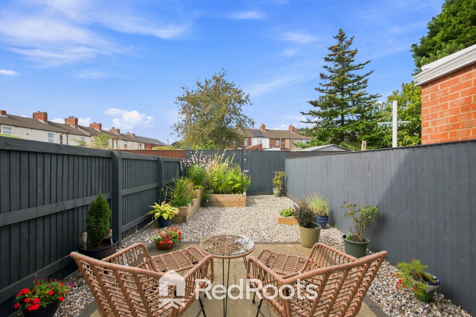 2 bed terraced house for sale in New Sharlston, Wakefield, West Yorkshire, WF4  - Property Image 17