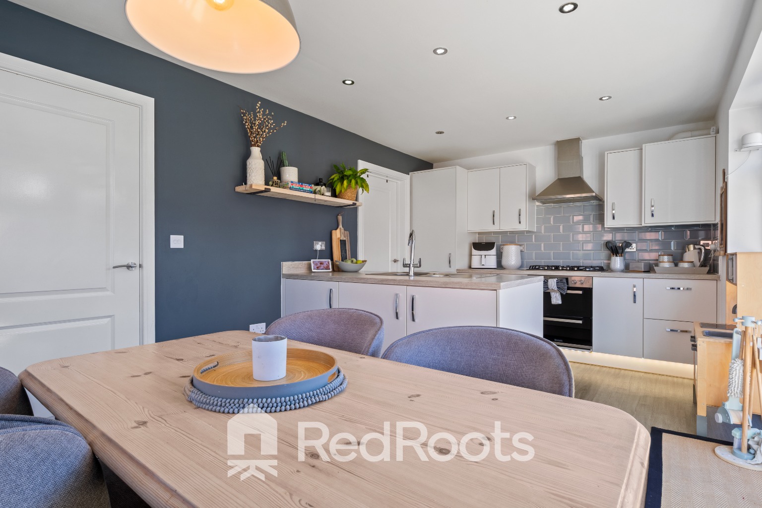 3 bed detached house for sale in Heselden Drive, Wakefield, WF1  - Property Image 5