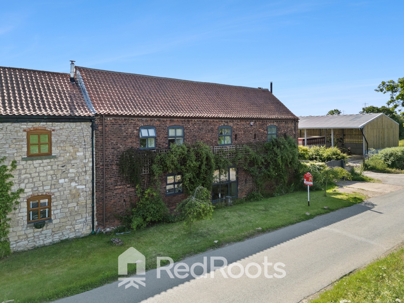 4 bed semi-detached house for sale in Thorpe in Balne, Doncaster, DN6  - Property Image 2