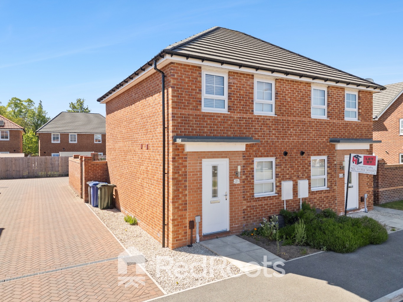 2 bed semi-detached house for sale in Oxbow Drive, Doncaster, DN2  - Property Image 1