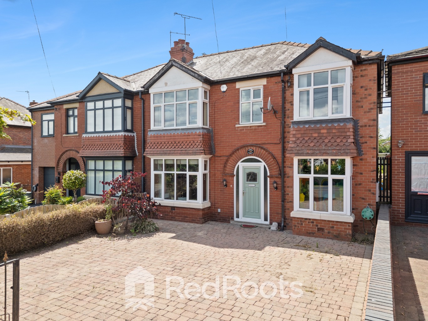 5 bed semi-detached house for sale in Brompton Road, Sprotbrough, DN5
