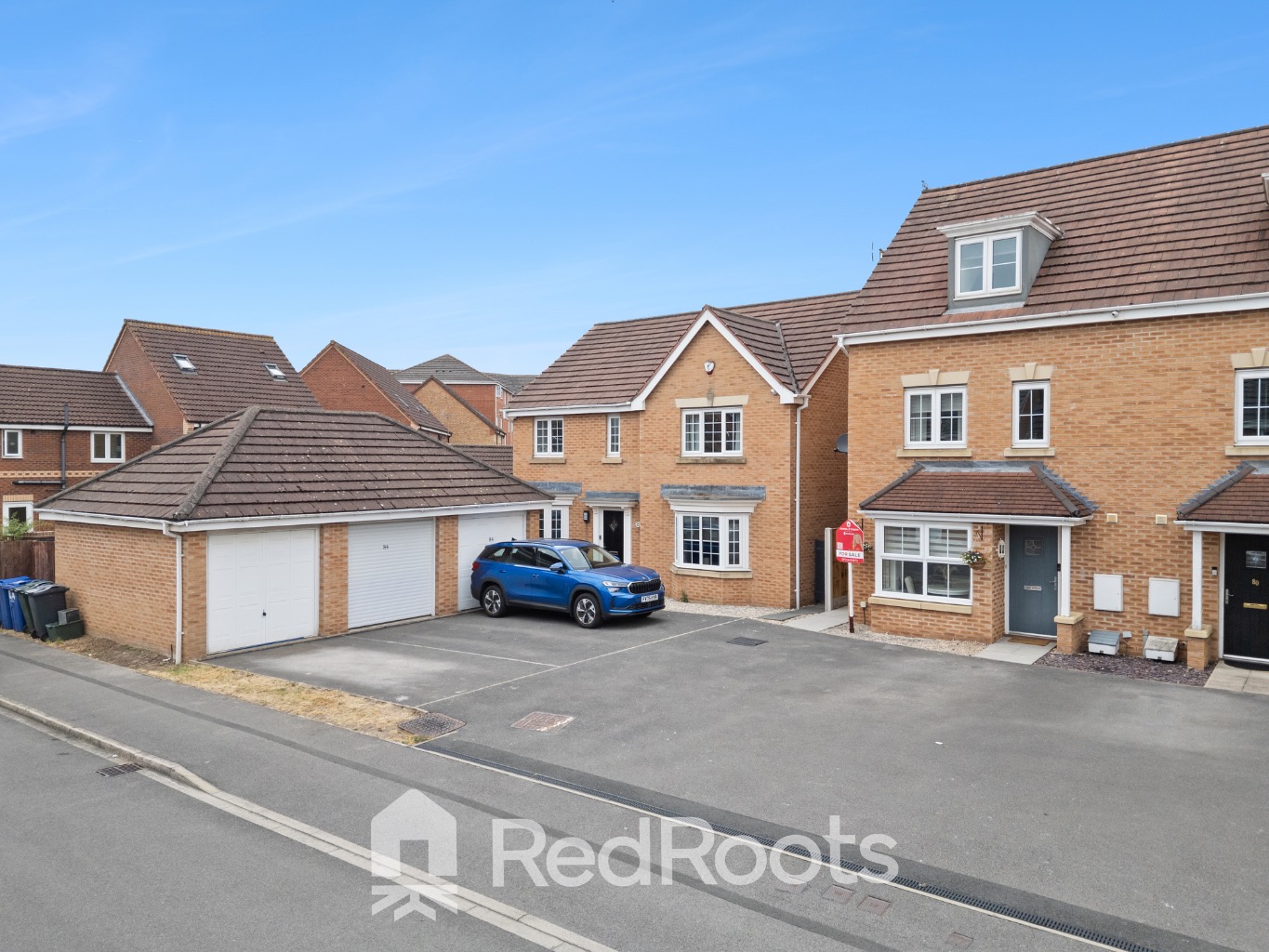 4 bed semi-detached house for sale in Sargeson Road, Armthorpe, Doncaster, DN3  - Property Image 2