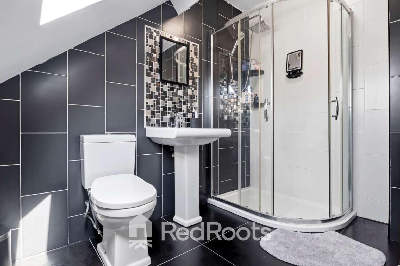 4 bed semi-detached house for sale in High Street, Dunsville, Doncaster, DN7  - Property Image 16