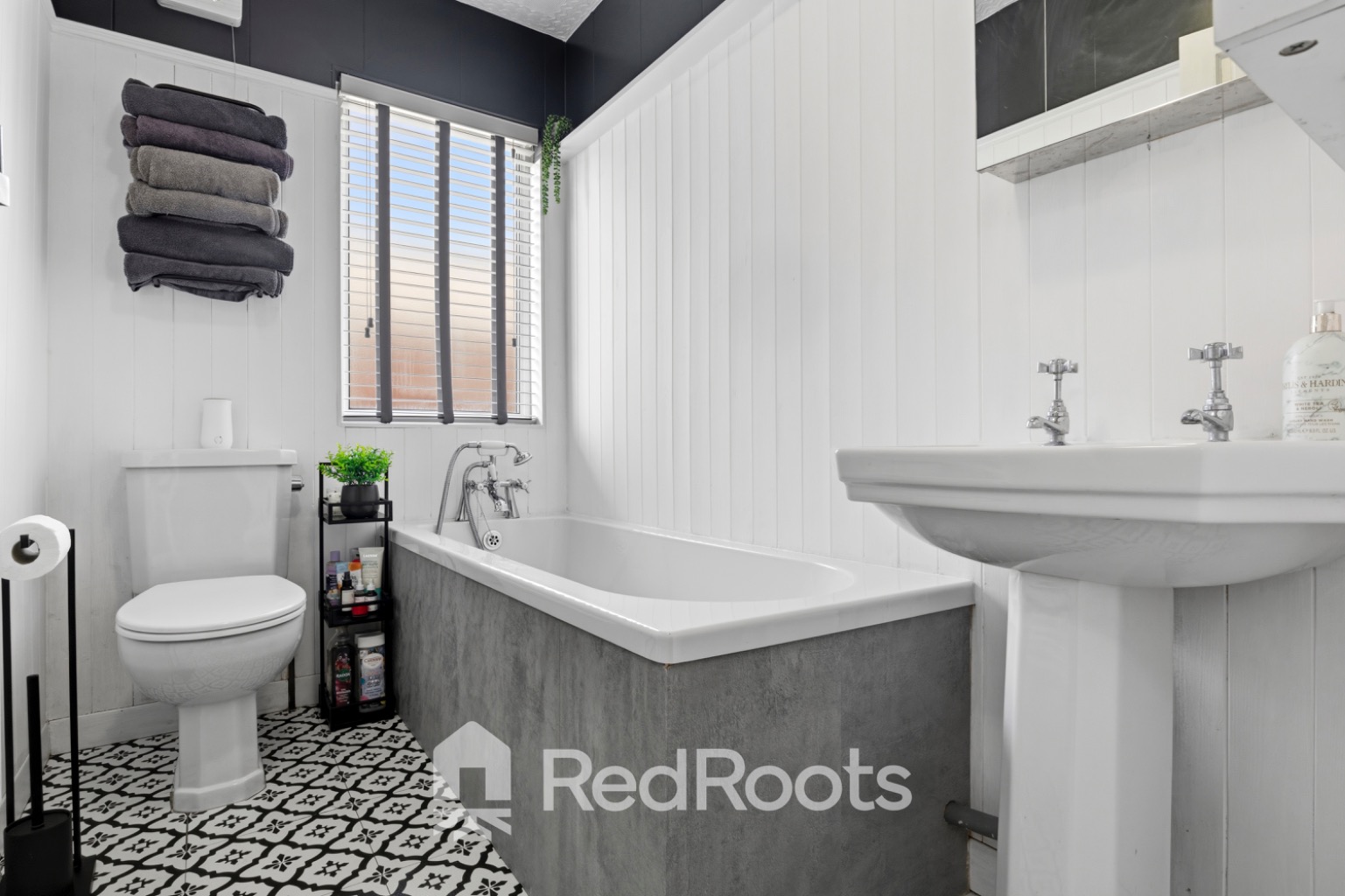 4 bed semi-detached house for sale in High Street, Dunsville, Doncaster, DN7  - Property Image 20