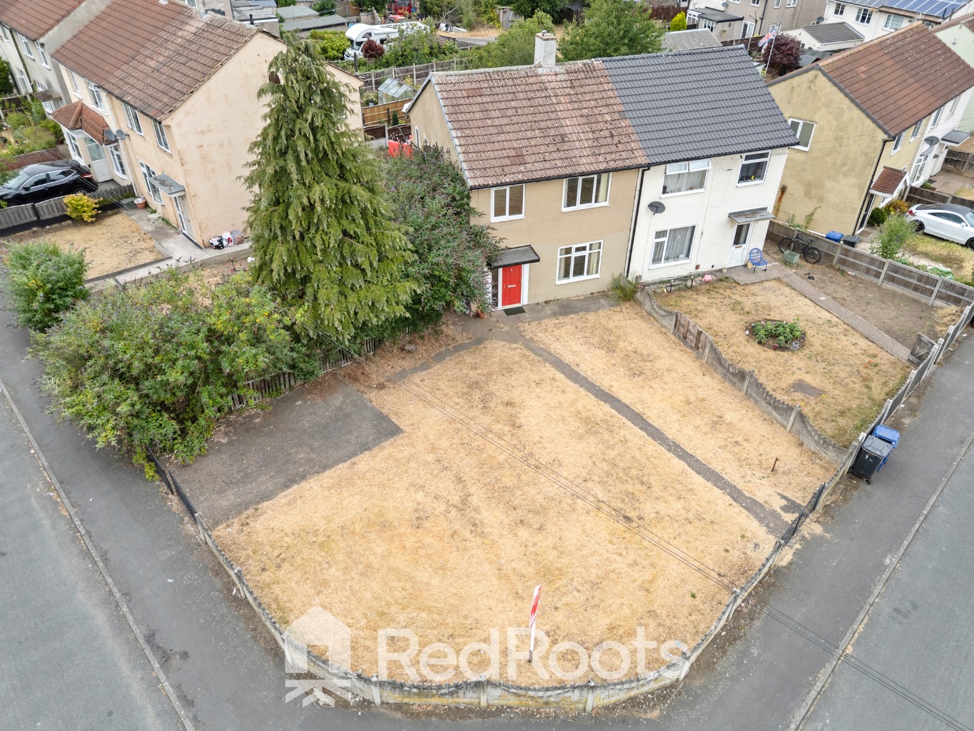 3 bed semi-detached house for sale in Chestnut Avenue, New Rossington, DN11  - Property Image 2